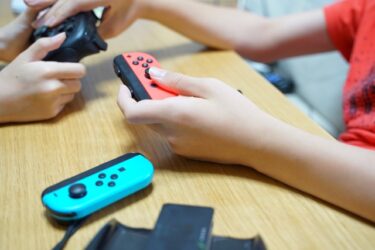 Nintendo Switch(スイッチ)で画面を録画する方法は？やり方を解説